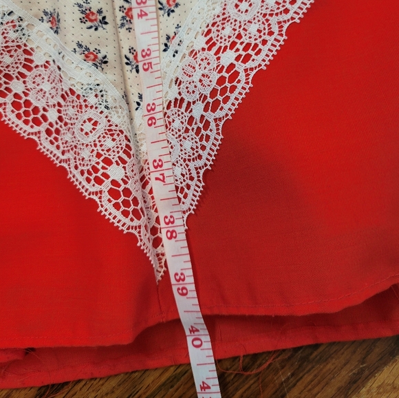 Vintage 1970s Carefree Fashions Red Lace Trim Maxi Skirt - Picture 15 of 16
